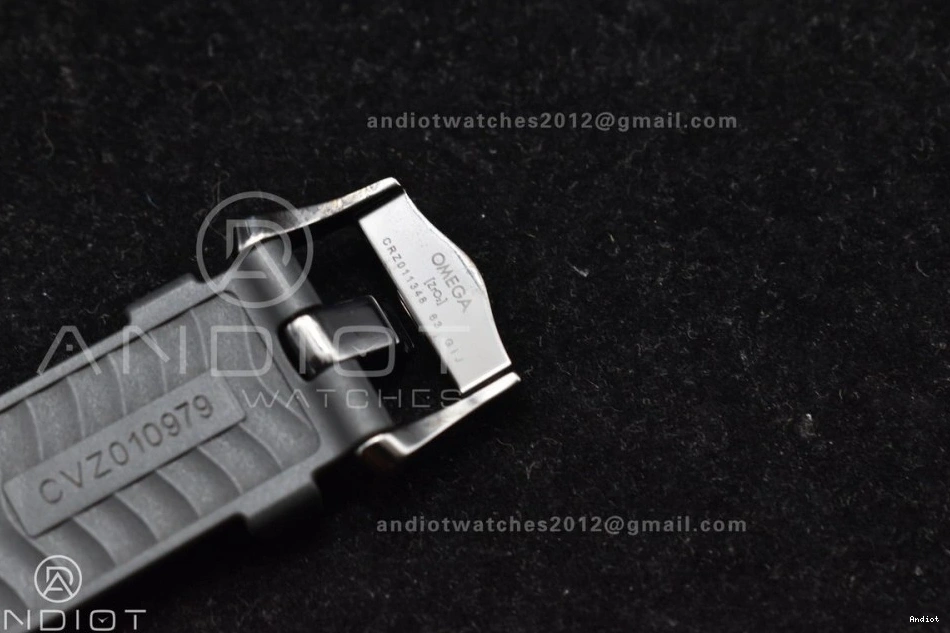 Black Edition Bezel Seamaster RG on Strap Black Rubber Best Black Ceramic 300m 1:1 VSF Dial 43.5mm A8806 0219